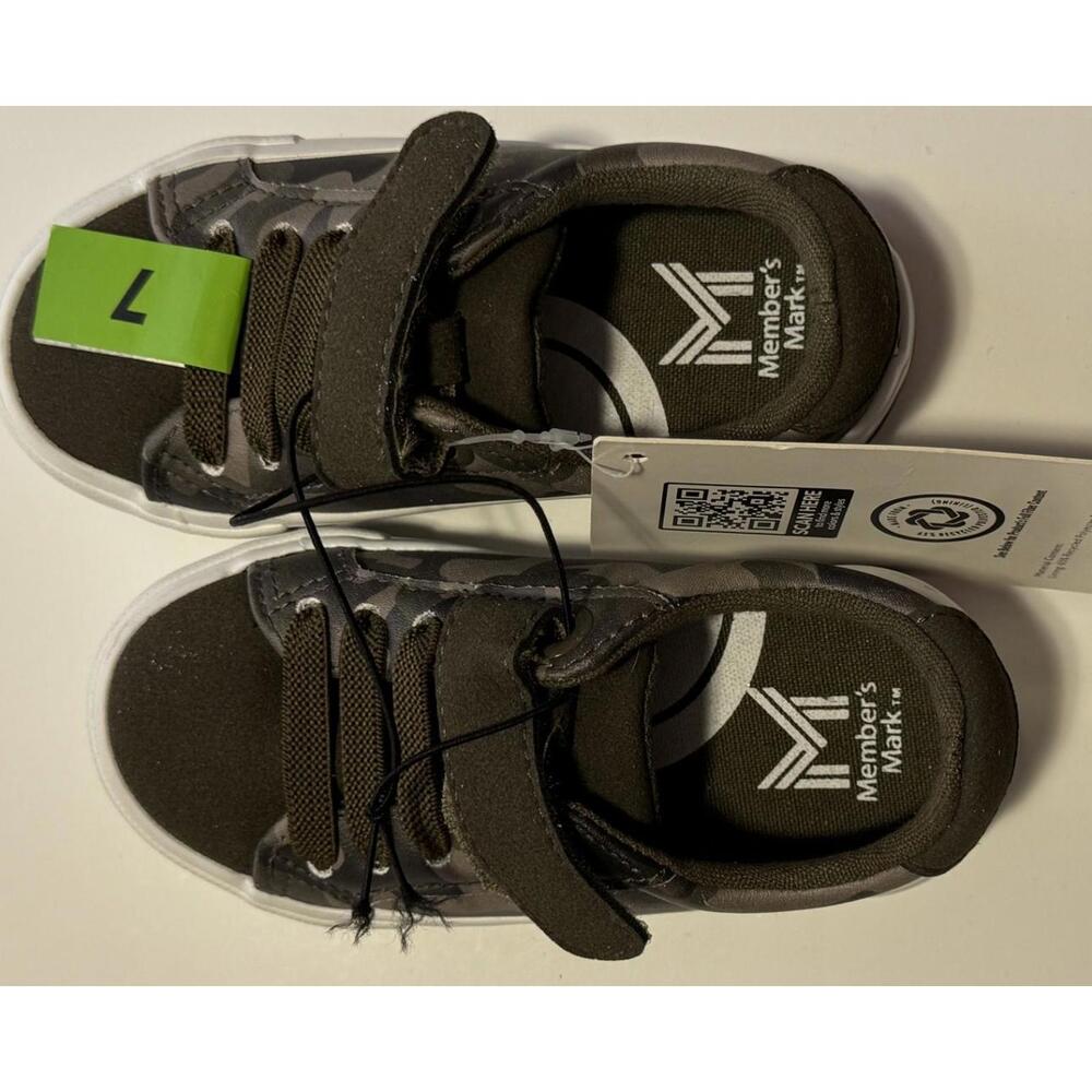Member's Mark Toddler Boys Play Shoe Sneakers Camouflage Pattern  Size 7 NWT NEW - Picture 2 of 4